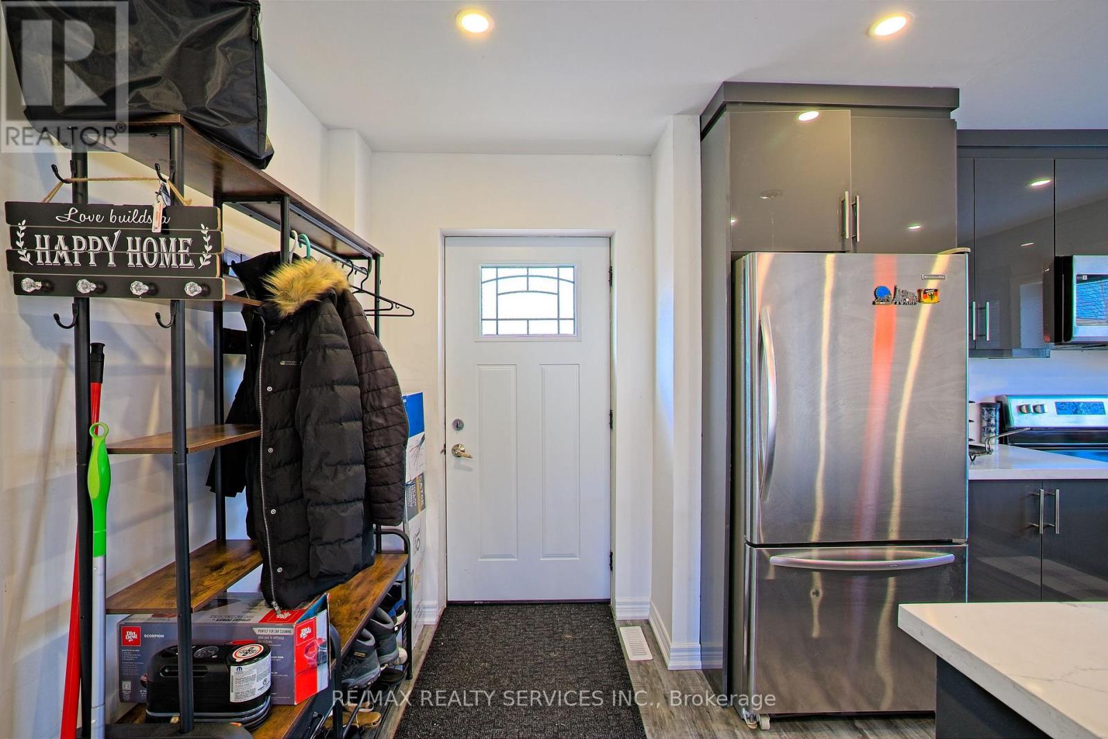 191 Deane Avenue, Oakville, Ontario  L6K 1N4 - Photo 8 - W12204428