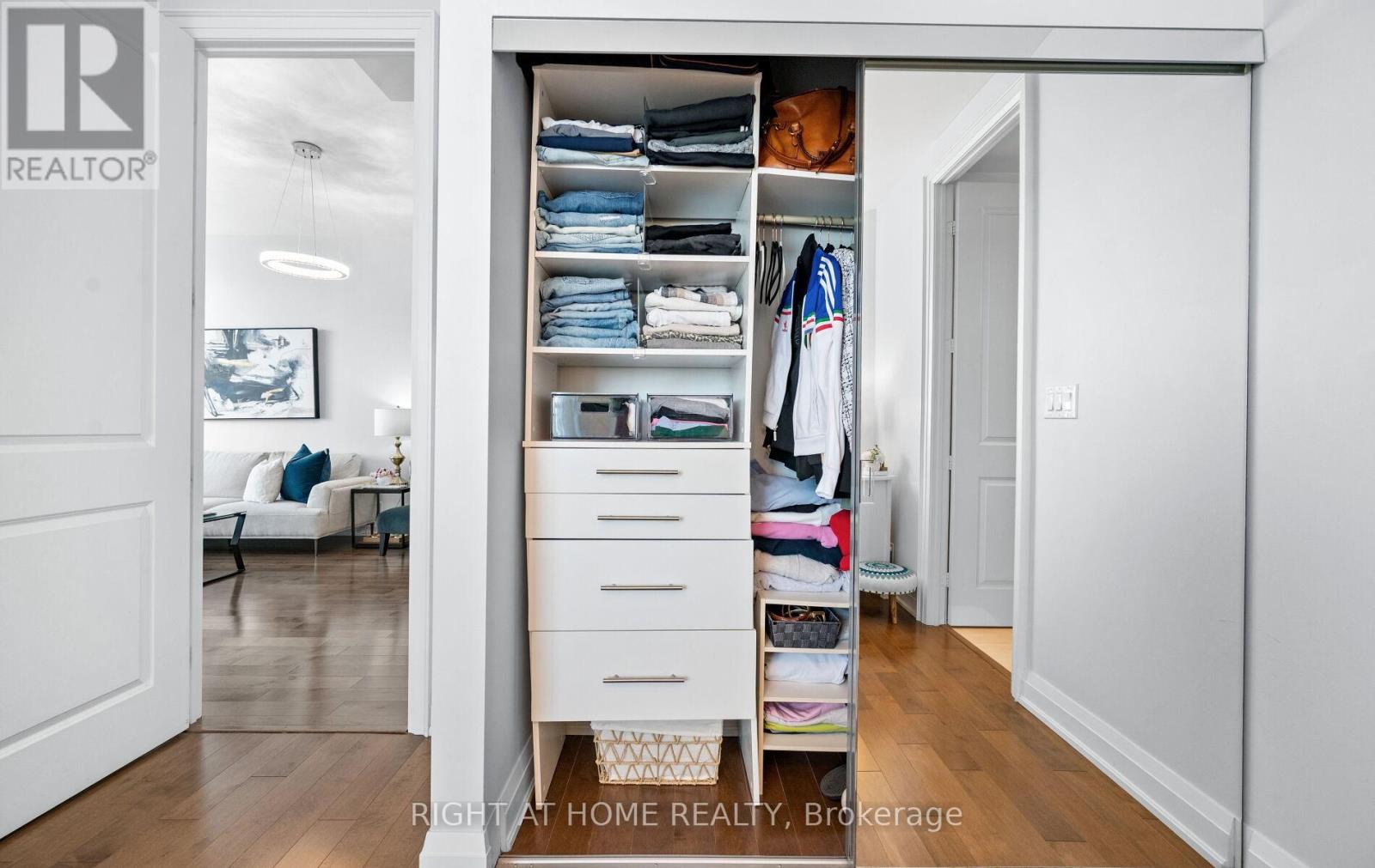 4902 Lph - 50 Absolute Avenue, Mississauga (City Centre), Ontario  L4Z 0A8 - Photo 17 - W12204433