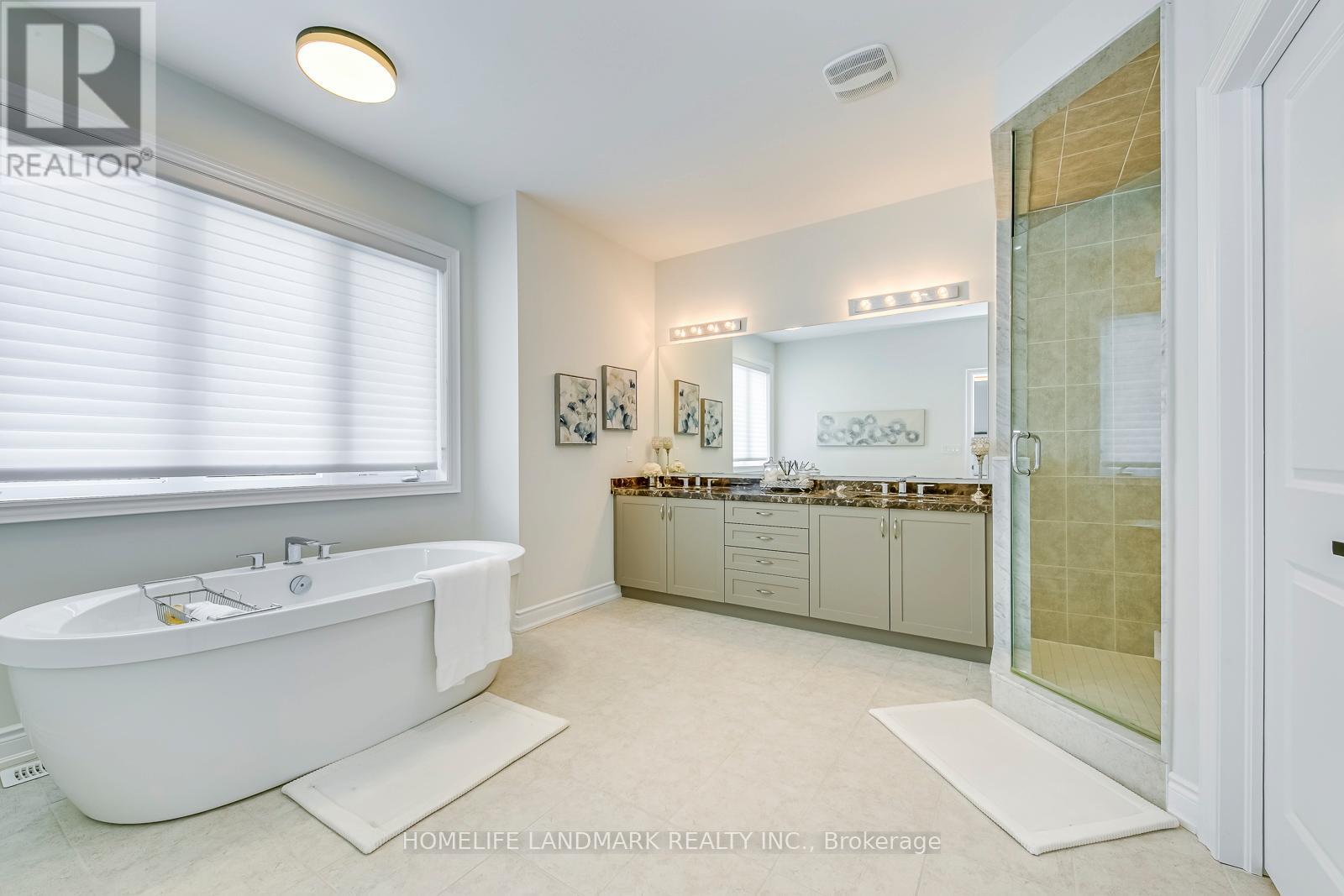 55 Ballmer Trail, Oakville, Ontario  L6H 0V6 - Photo 17 - W12204436