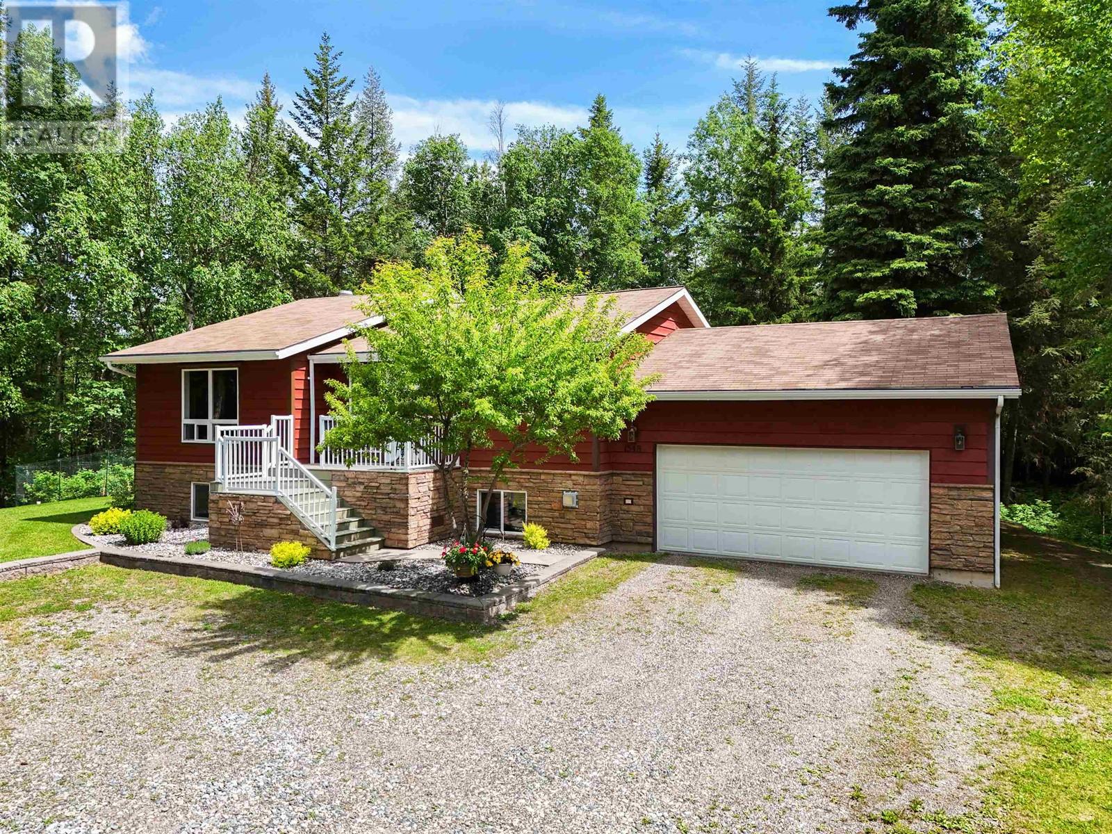 1548 Patchett Road, Quesnel, British Columbia  V2J 7A6 - Photo 2 - R3012632