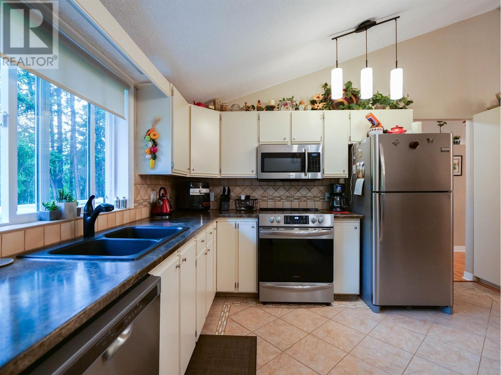1548 Patchett Road, Quesnel, British Columbia  V2J 7A6 - Photo 4 - R3012632