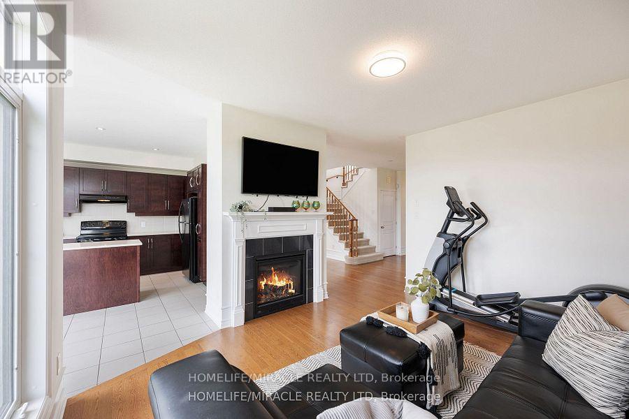 632 Bridleglen Crescent, Ottawa, Ontario  K2M 2V6 - Photo 17 - X12204441