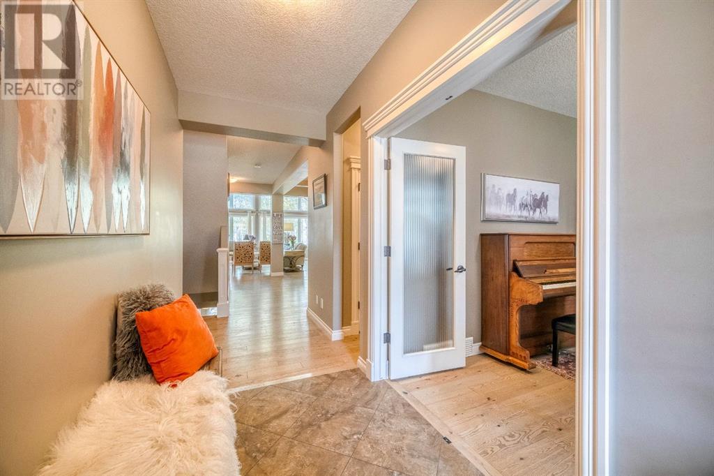 Property at 9322 14 Avenue SW image 2
