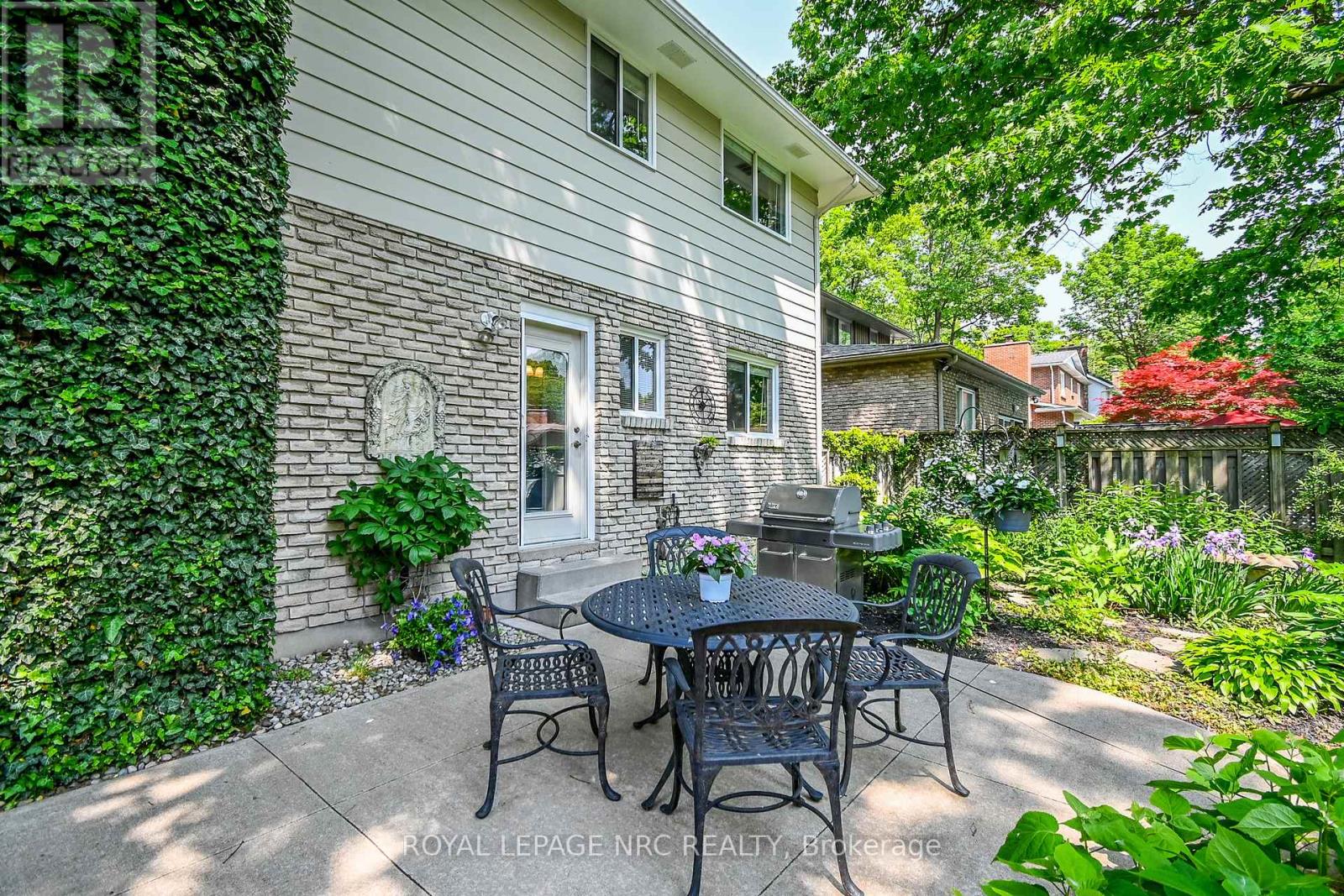 7077 Ridgewood Crescent, Niagara Falls (Casey), Ontario  L2J 2C2 - Photo 47 - X12204456