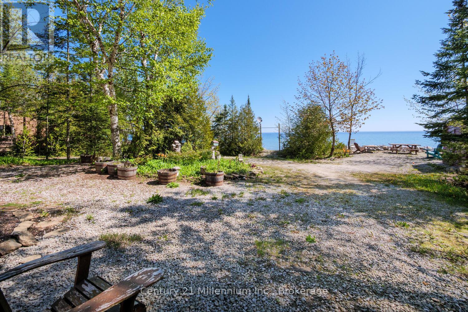 504569 Grey Road 1 Road, Georgian Bluffs, Ontario  N0H 2T0 - Photo 4 - X12204454