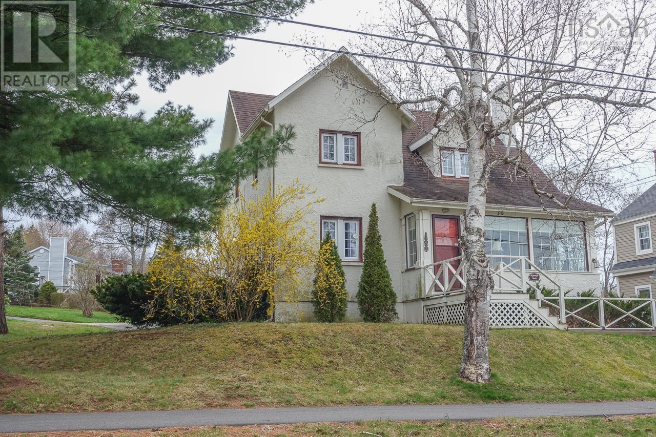 Property at 14 Academy Street image 1