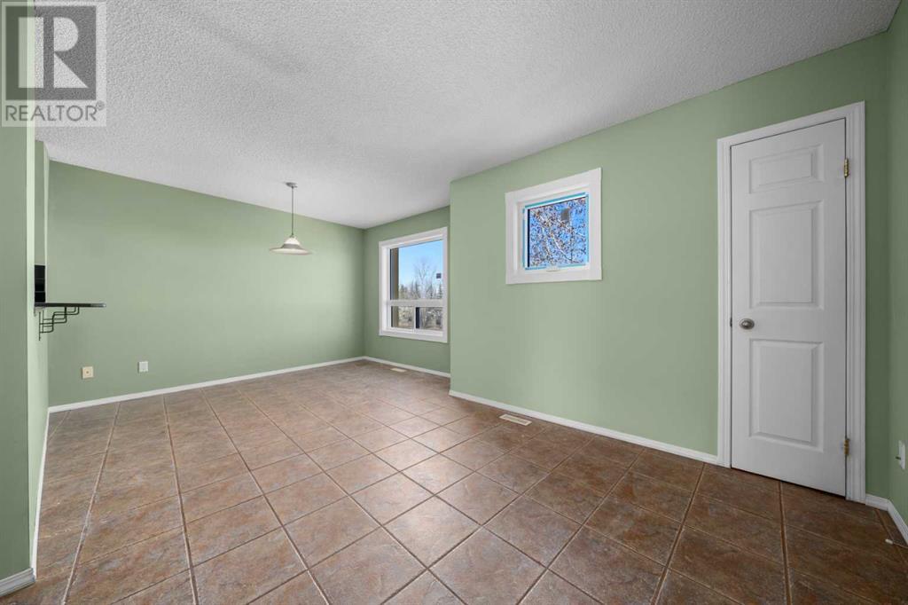 41, 7 Westland Road, Okotoks, Alberta  T1S 1Z1 - Photo 12 - A2214161