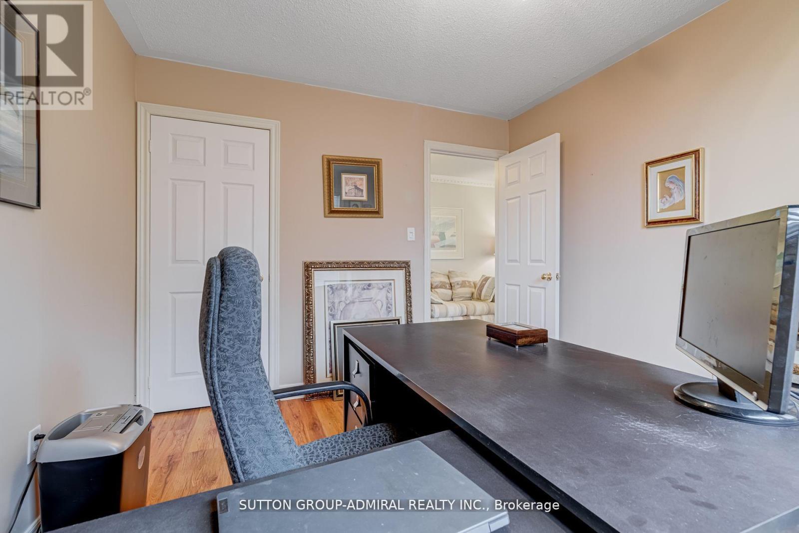 393 Coachwhip Trail, Newmarket, Ontario  L3X 2R2 - Photo 31 - N12204464