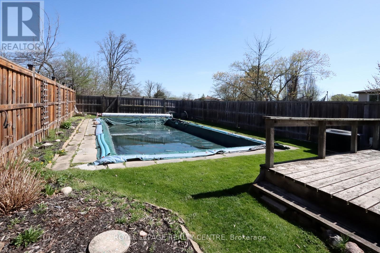 3123 Jessica Court, Mississauga, Ontario  L5C 1X7 - Photo 25 - W12204459