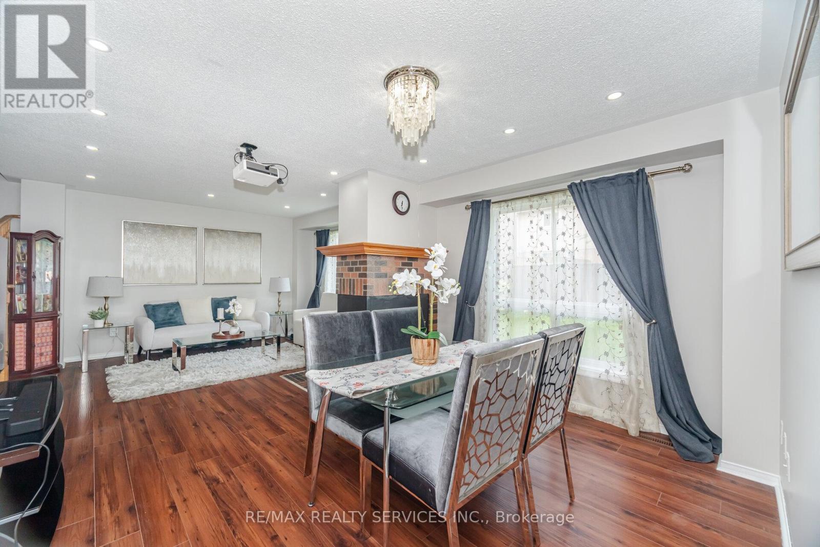 16 Vivians Crescent, Brampton, Ontario  L6Y 4T9 - Photo 13 - W12204463