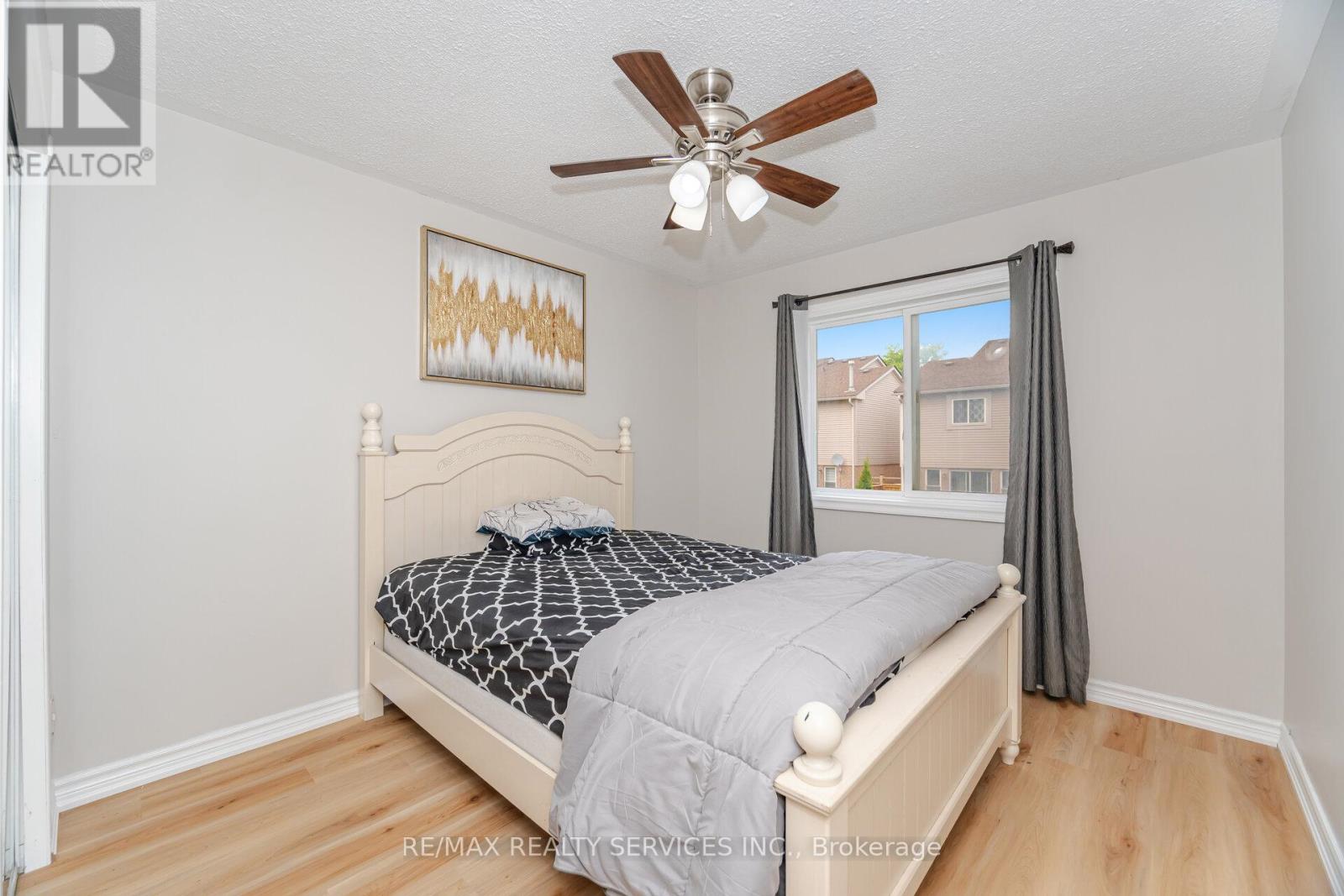 16 Vivians Crescent, Brampton, Ontario  L6Y 4T9 - Photo 23 - W12204463