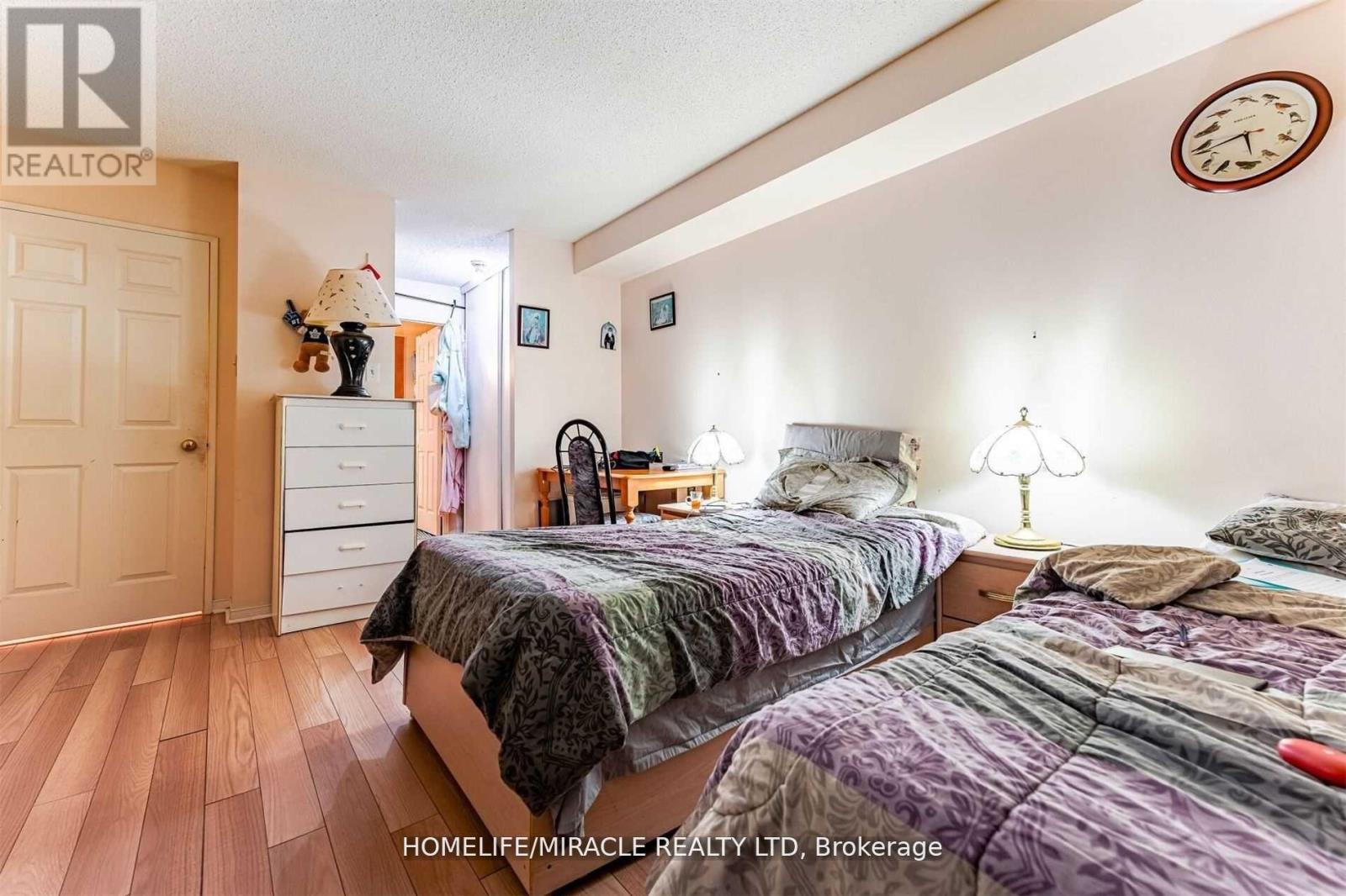 318 - 250 Webb Drive, Mississauga, Ontario  L6P 1Y9 - Photo 22 - W12204467