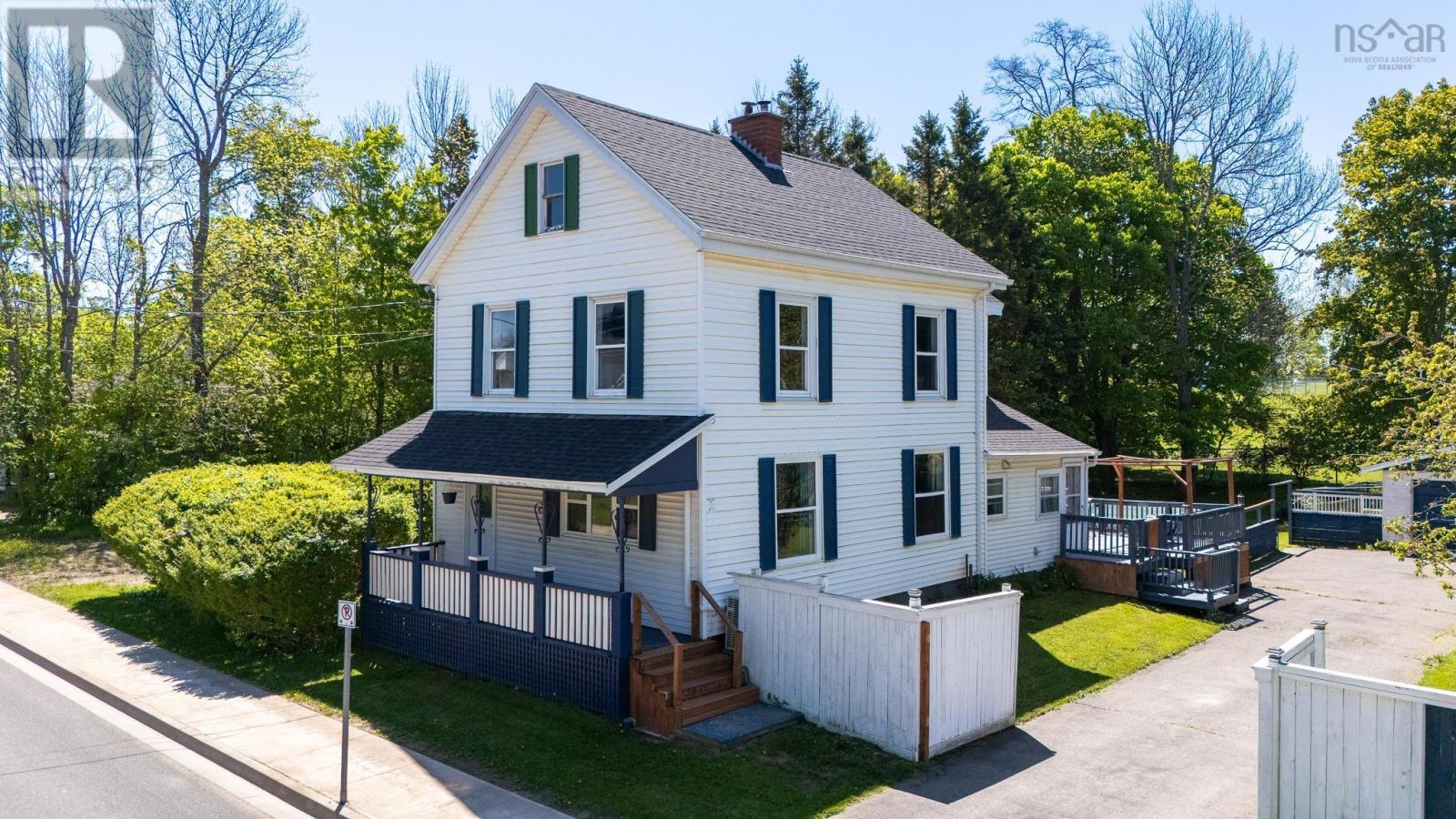 Property at 12 Prince Street image 2