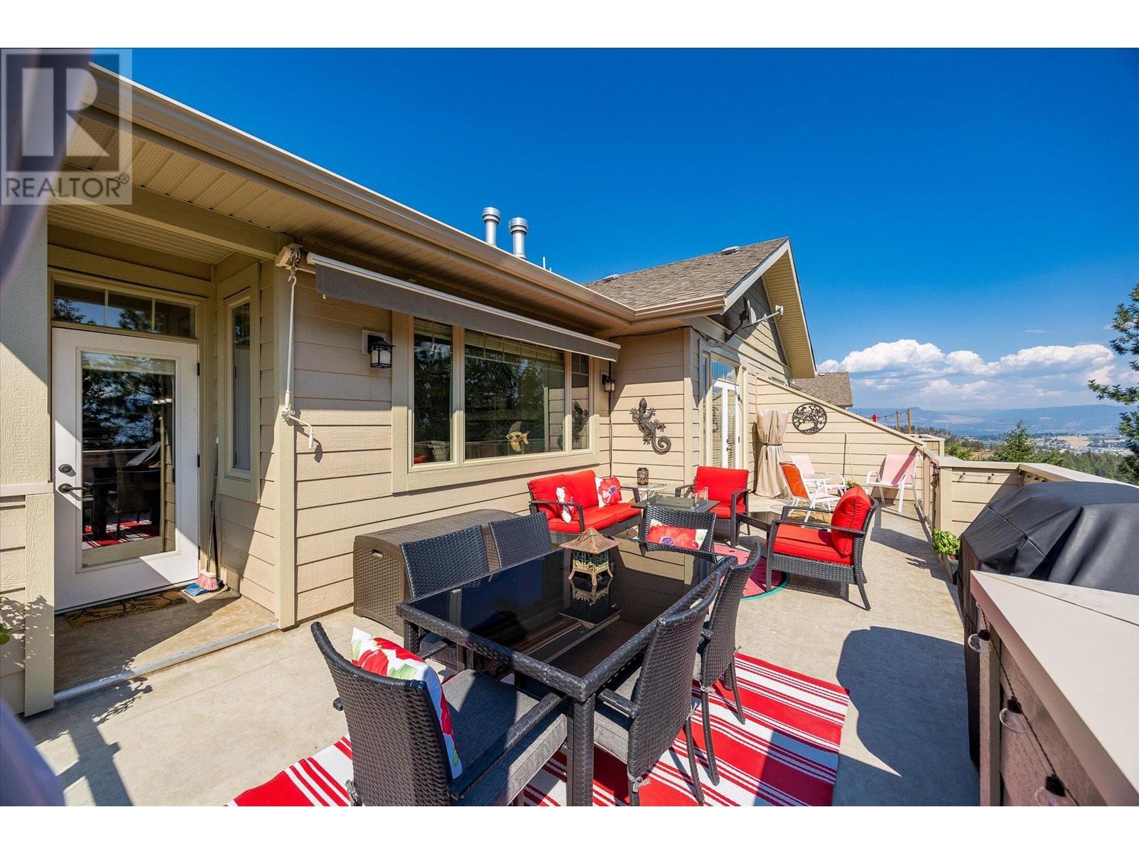 2283 Shannon Heights Court Unit# 14, West Kelowna, British Columbia  V4T 3B9 - Photo 4 - 10351216