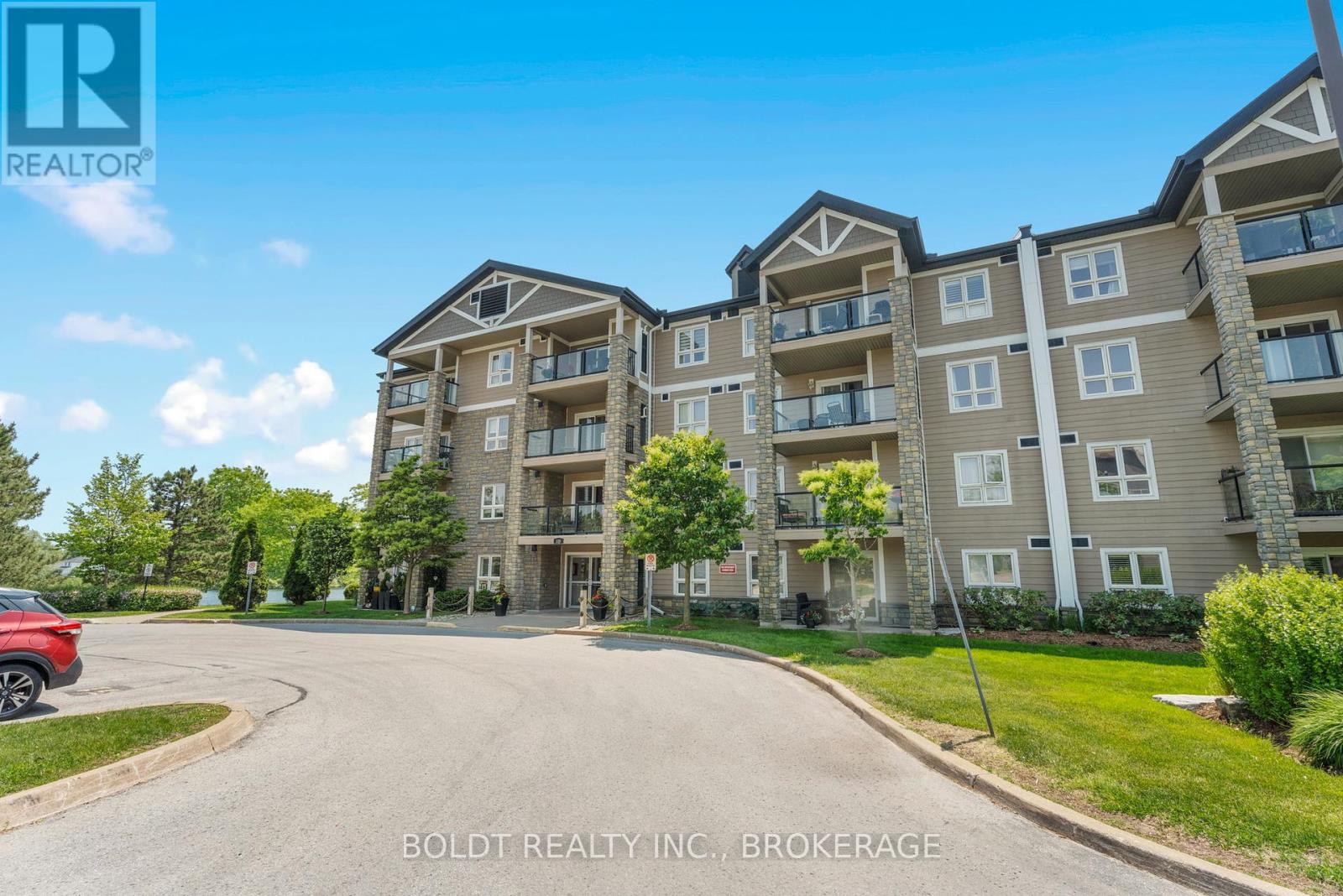 1214 - 330 PRINCE CHARLES DRIVE S, welland (broadway), Ontario
