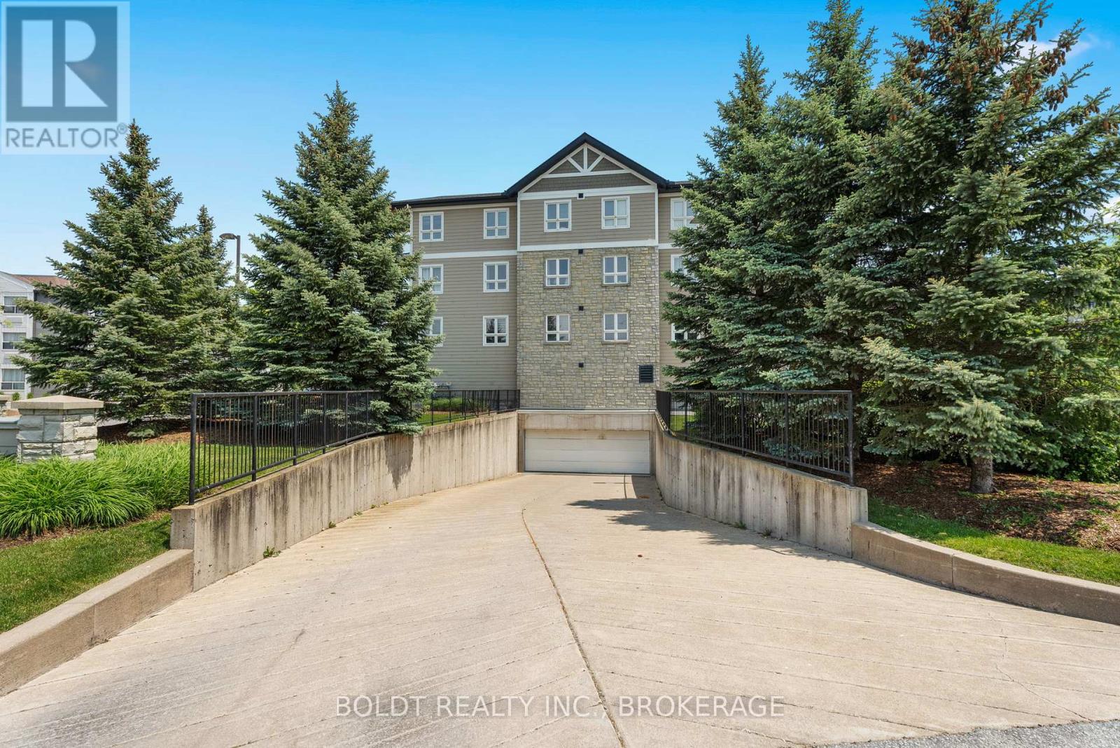 1214 - 330 Prince Charles Drive S, Welland (Broadway), Ontario  L3C 7B3 - Photo 34 - X12204484