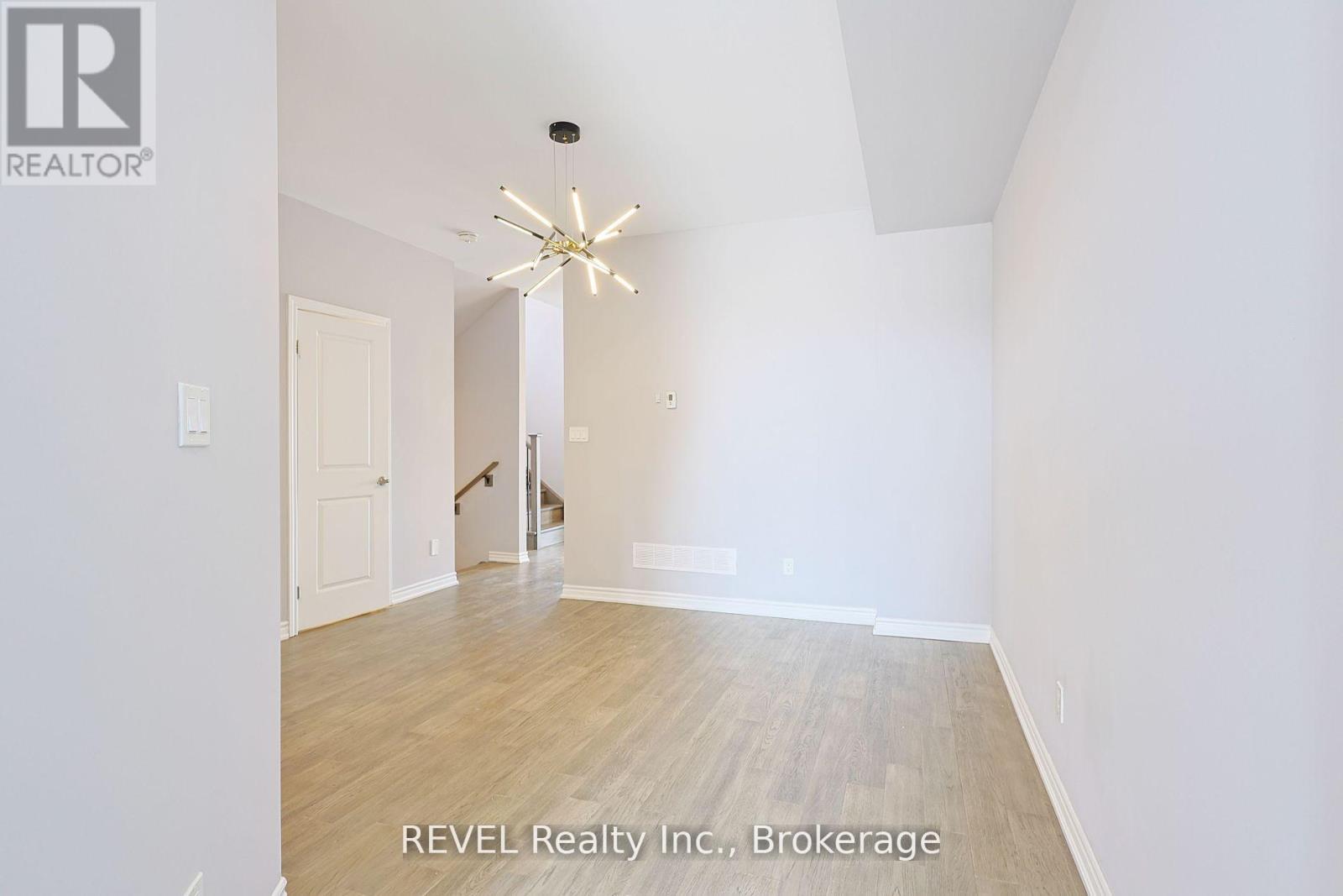 139 Caroline Street, Welland, Ontario  L3B 0K1 - Photo 9 - X12204553
