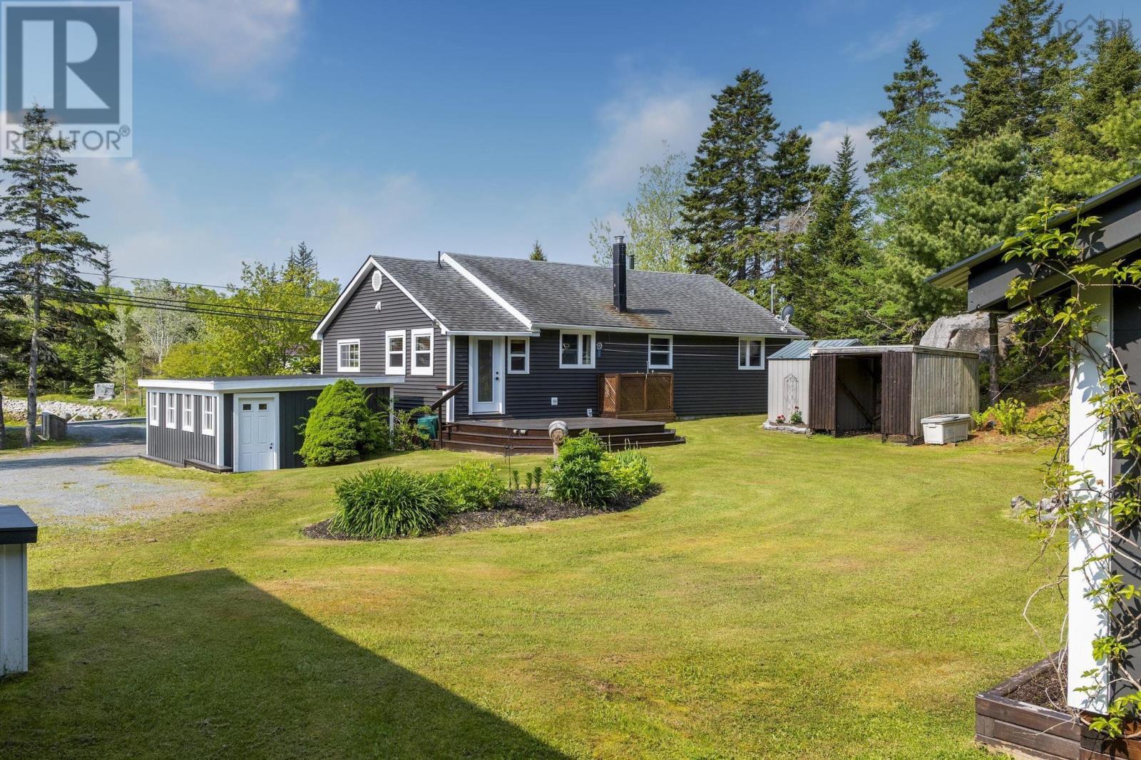 Property at 9513 Highway 7 image 2