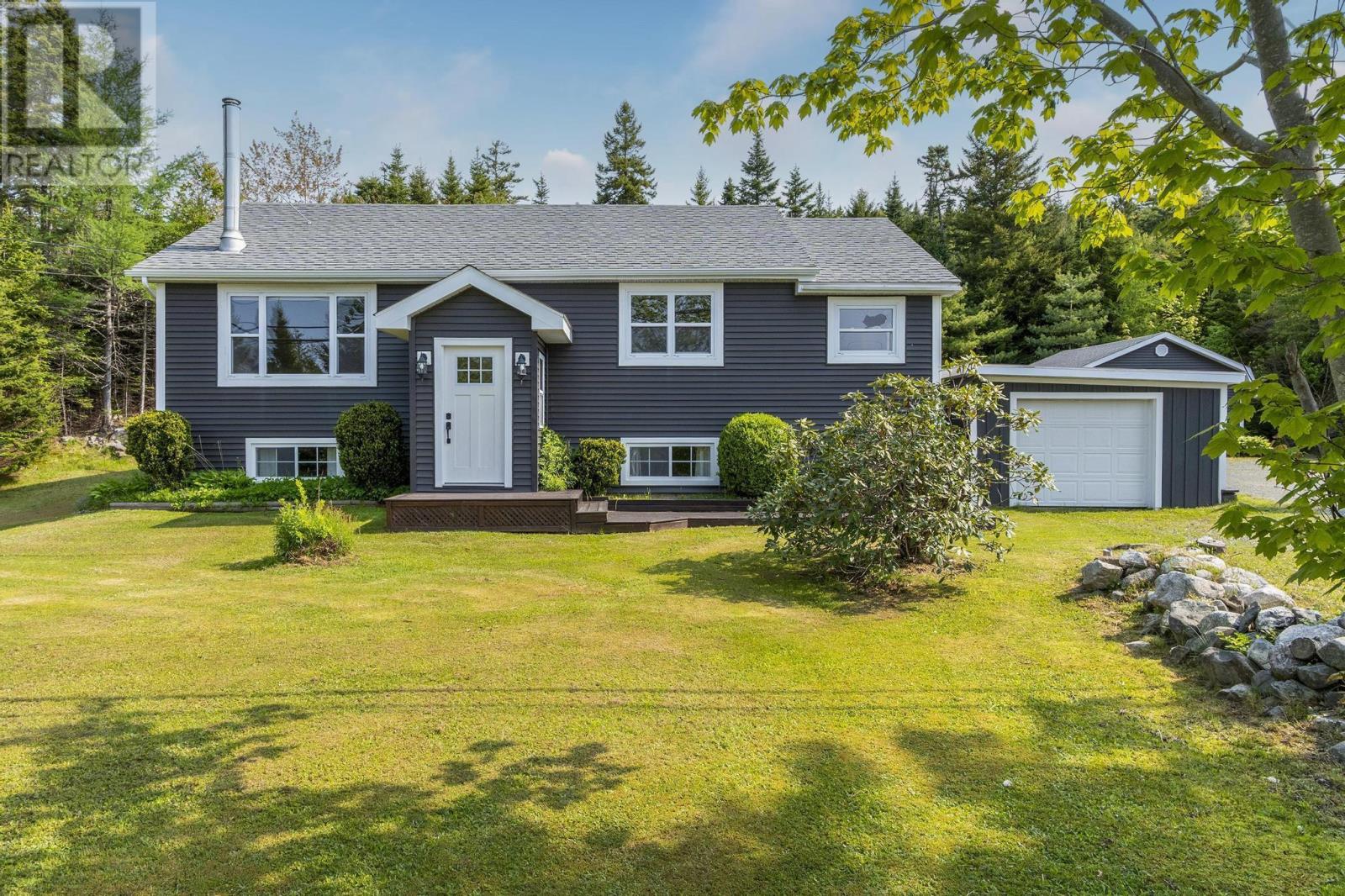 Property at 9513 Highway 7 image 3
