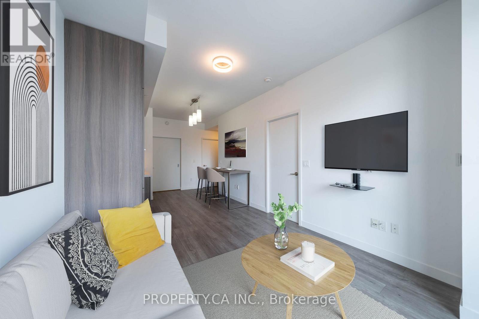 1412 - 8 Eglinton Avenue E, Toronto, Ontario  M4P 0C1 - Photo 4 - C12204507