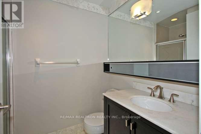 1605 - 85 Bloor Street E, Toronto, Ontario  M4W 3Y1 - Photo 15 - C12204548