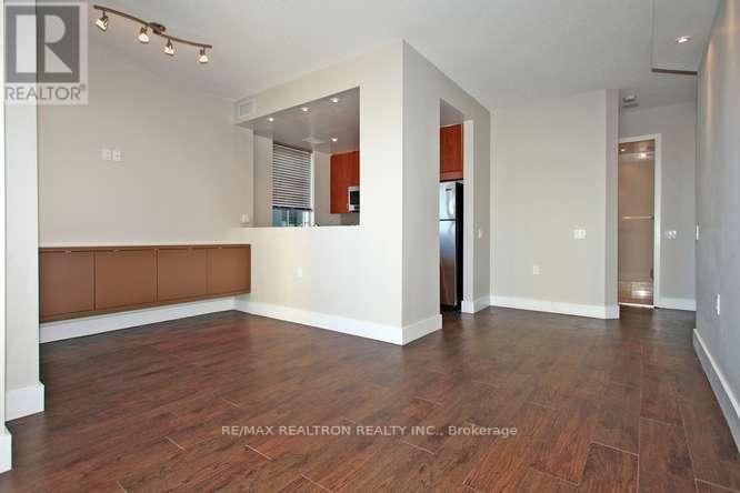 1605 - 85 Bloor Street E, Toronto, Ontario  M4W 3Y1 - Photo 4 - C12204548