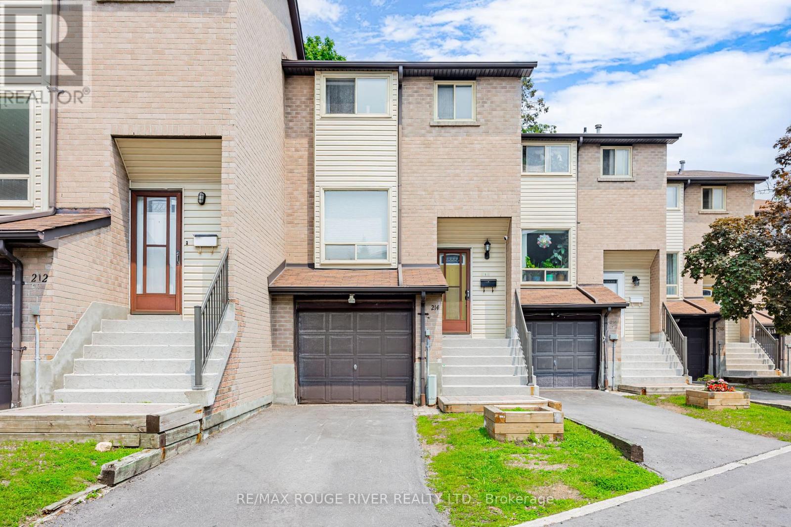 214 - 55 COLLINSGROVE ROAD, Toronto, Ontario