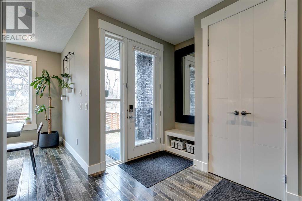 Property at 2410 37 Street SW image 2