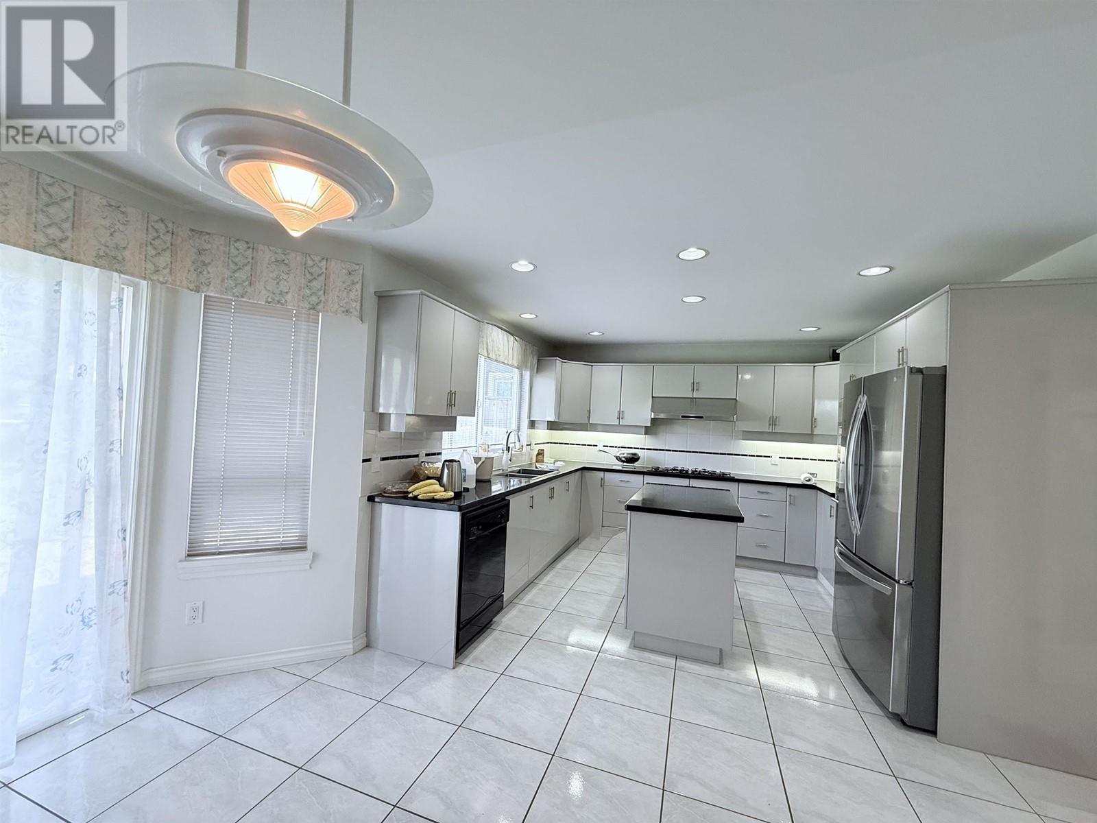 12631 Cameron Drive, Richmond, British Columbia  V6V 2T6 - Photo 5 - R3011040