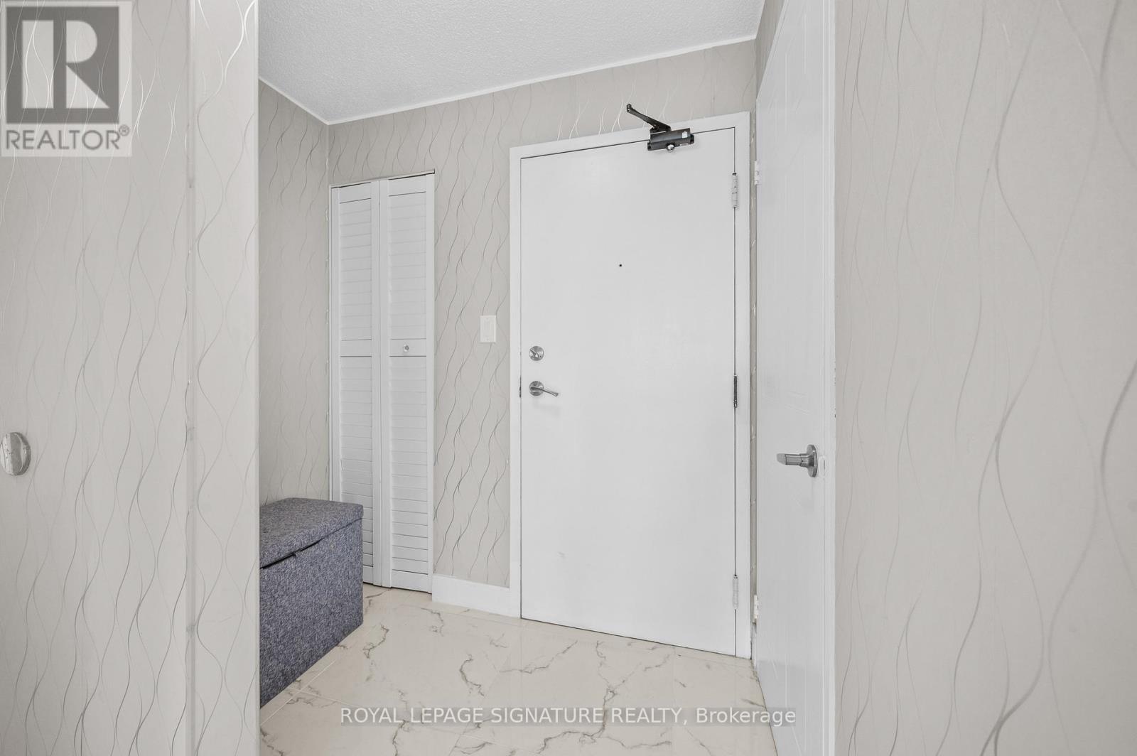 2301 - 350 Webb Drive, Mississauga (City Centre), Ontario  L5B 3W4 - Photo 28 - W12204496