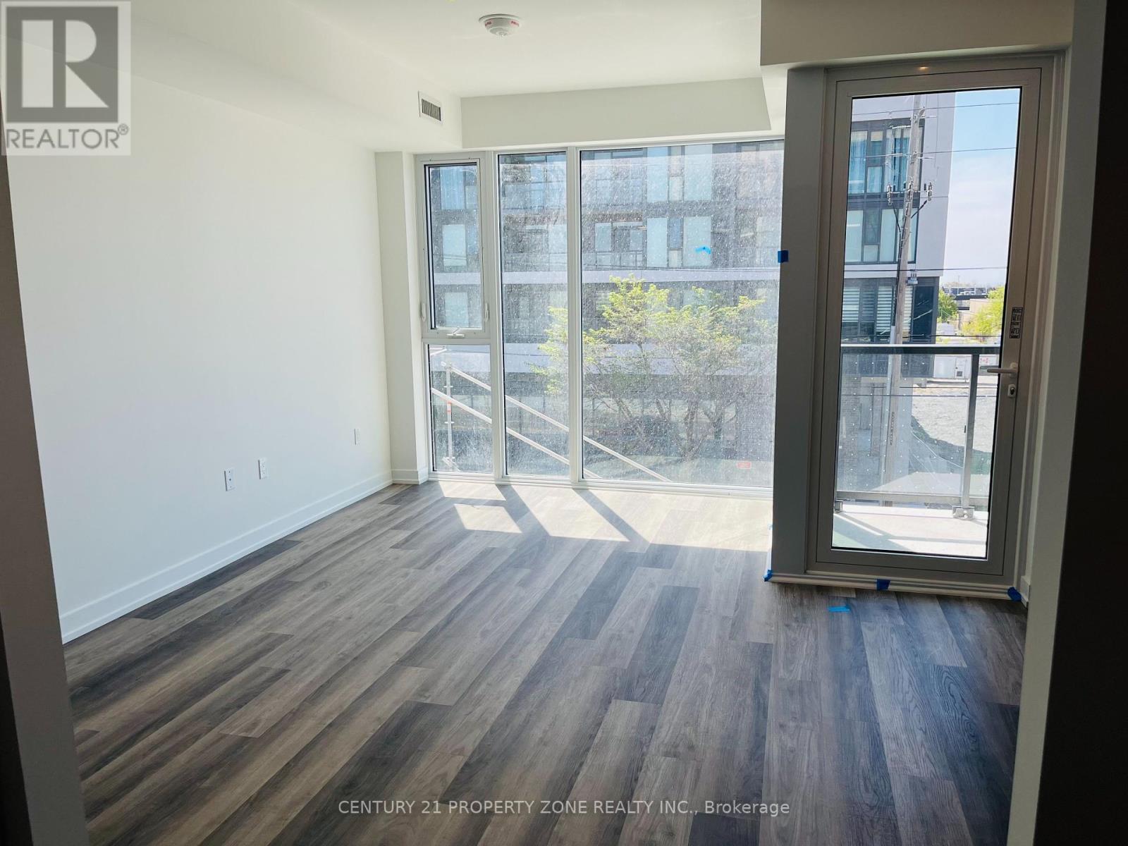 305 - 880 The Queensway, Toronto, Ontario  M8Z 1P2 - Photo 7 - W12204504