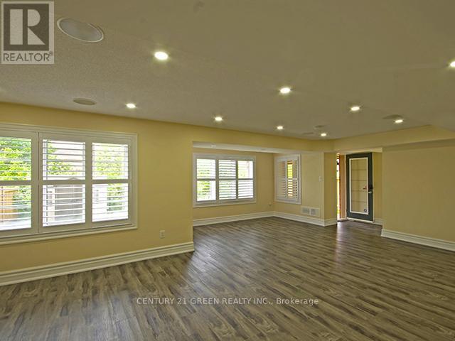 15 Interlacken Drive, Brampton (Credit Valley), Ontario  L6X 0Y1 - Photo 10 - W12204512