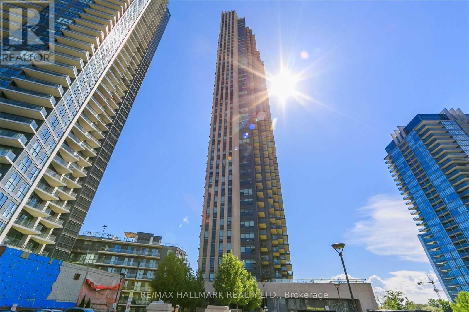 1909 - 36 Park Lawn Road, Toronto (Mimico), Ontario  M8V 0E5 - Photo 1 - W12204539