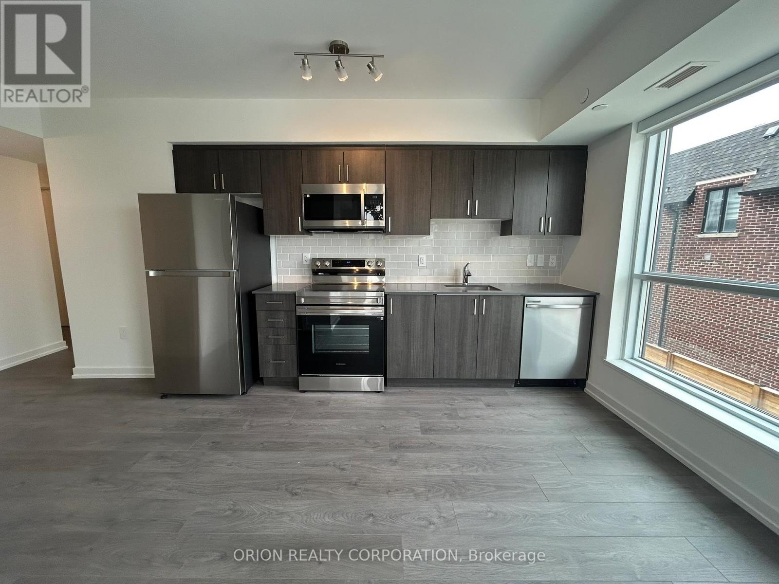 223 - 556 Marlee Avenue, Toronto (Yorkdale-Glen Park), Ontario  M6B 0B1 - Photo 1 - W12204540