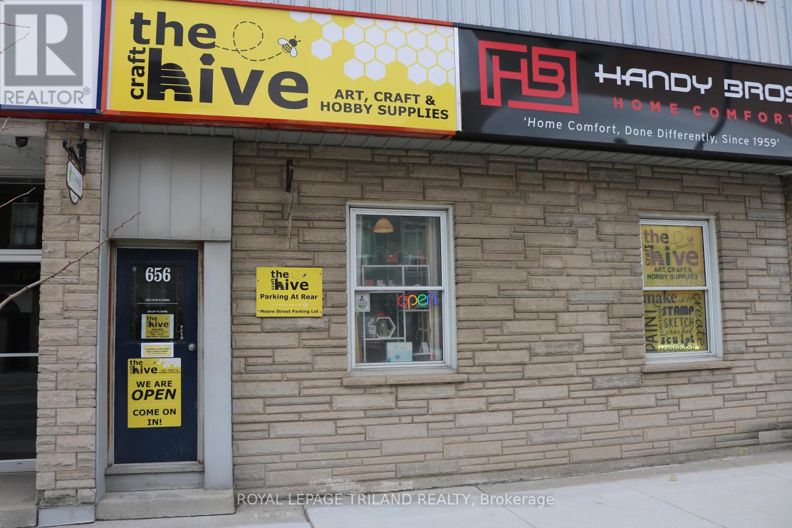 Main Floor - 656 Talbot Street, St. Thomas, Ontario  N5P 1C8 - Photo 9 - X12016380