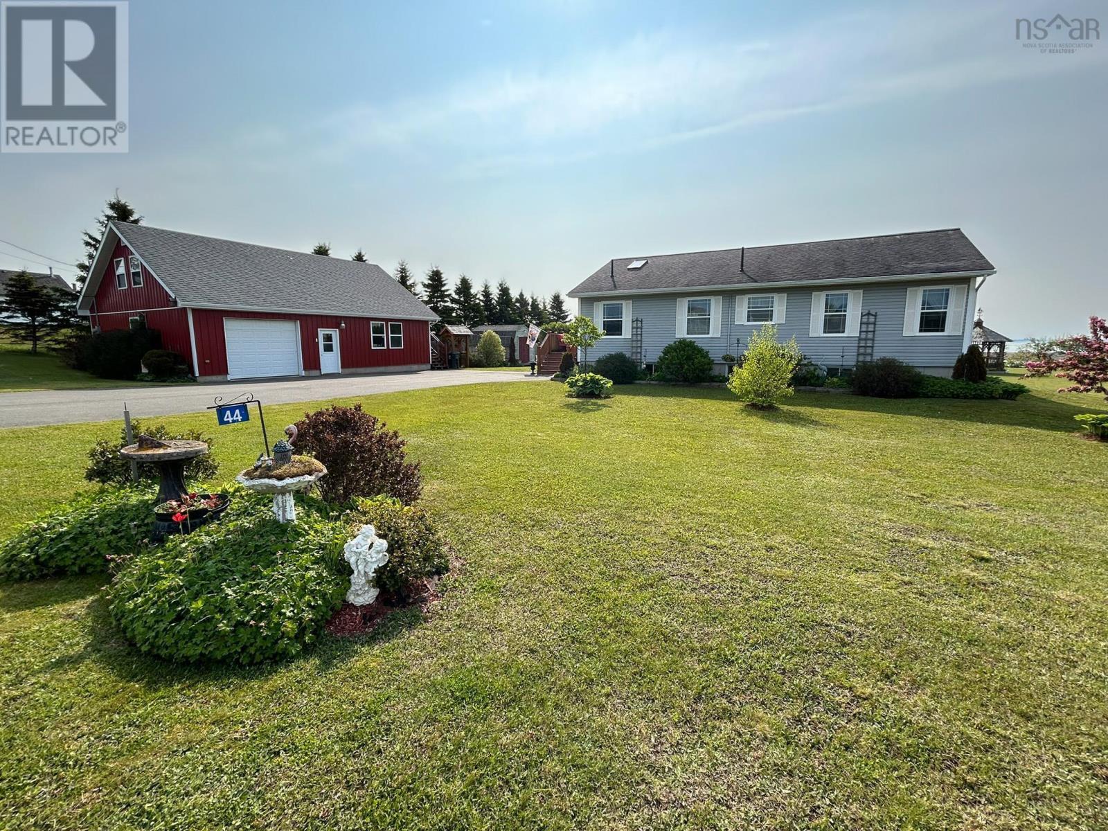 44 NORTH RIVER Lane, Lower Five Islands, Nova Scotia