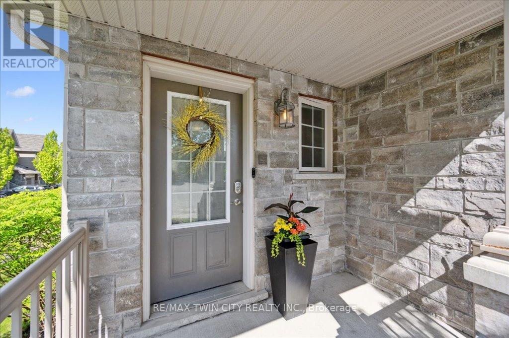 Property at F27 - 6 UPPER MERCER STREET image 4