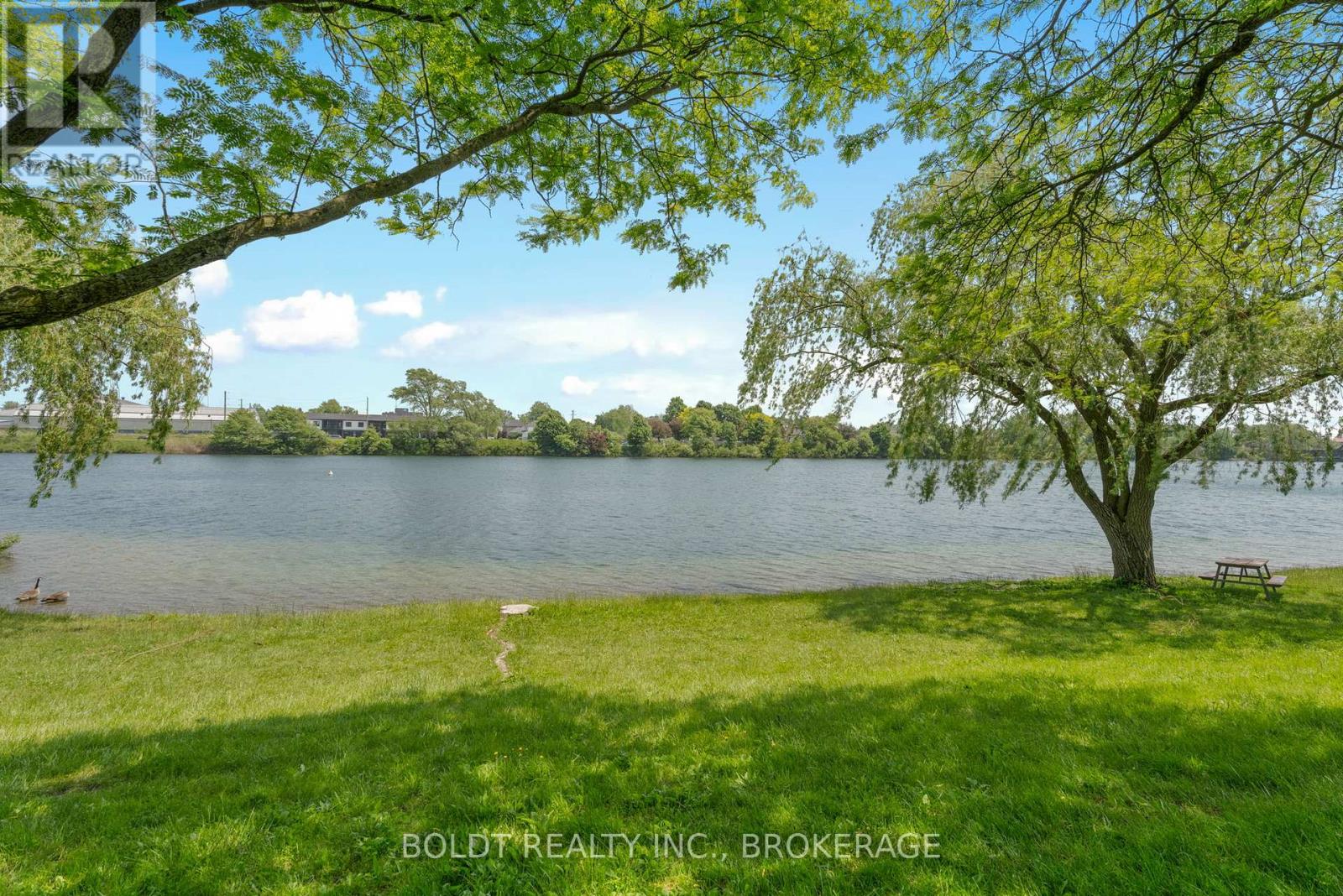 1214 - 330 Prince Charles Drive S, Welland (Broadway), Ontario  L3C 7B3 - Photo 36 - X12204484