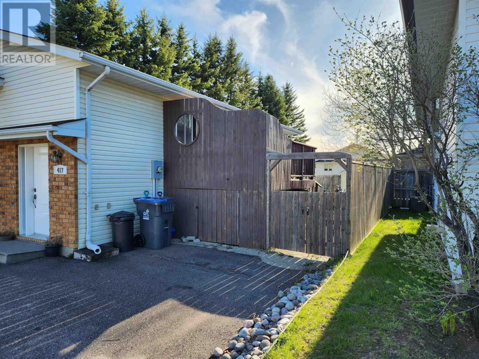 Property at 417 Valley ST image 2
