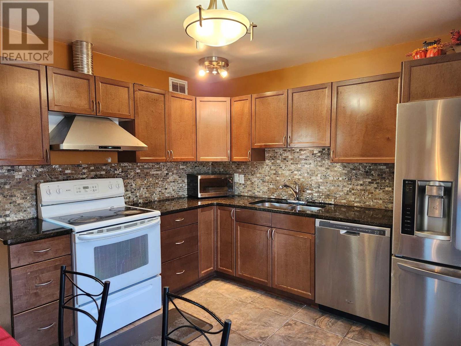 417 Valley St, Thunder Bay, Ontario  P7B 6K8 - Photo 11 - TB251546