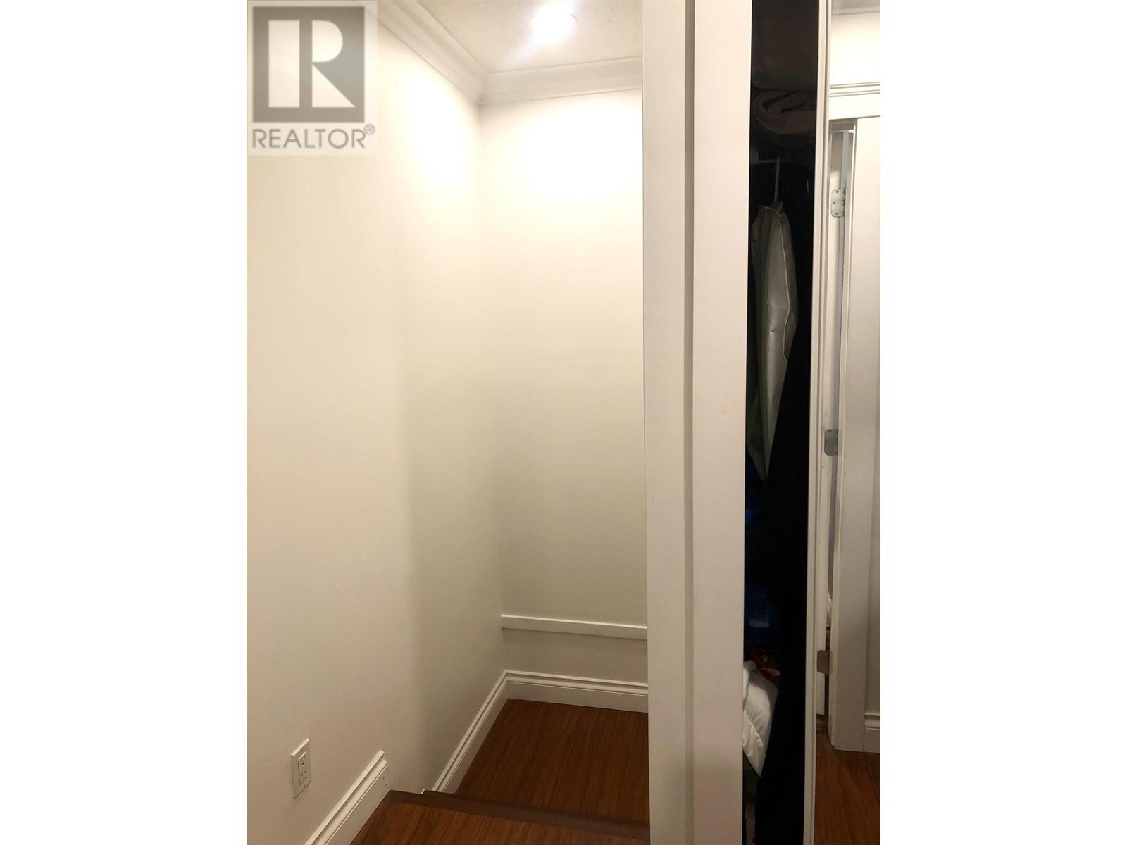 6722 Kneale Place, Burnaby, British Columbia  V5B 2Z2 - Photo 18 - R2994646