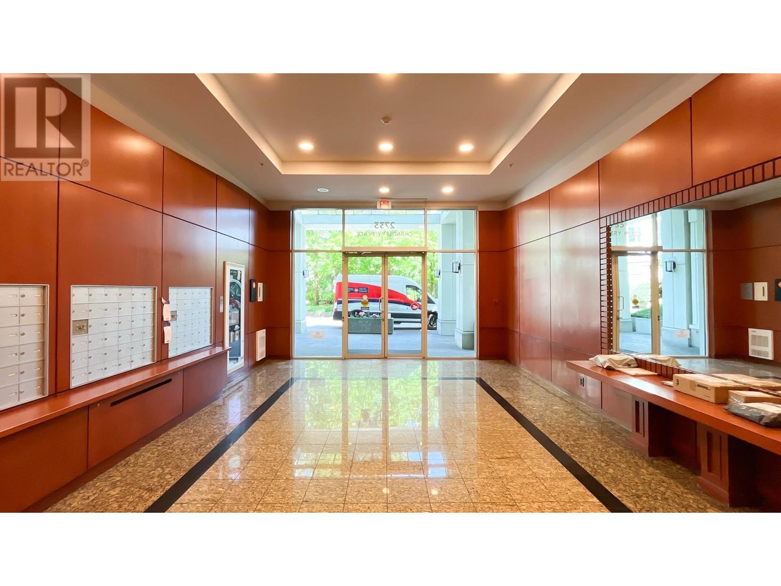 206 2733 Chandlery Place, Vancouver, British Columbia  V5S 4V3 - Photo 3 - R3012039