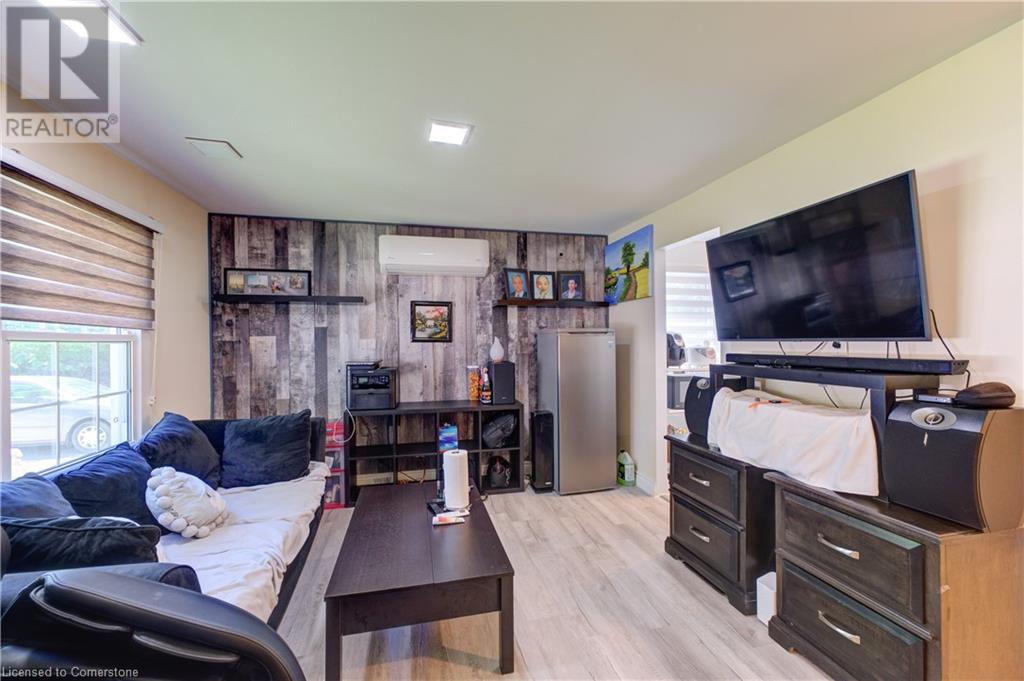 294 Brock Street, Brantford, Ontario  N3S 5X9 - Photo 8 - 40738221