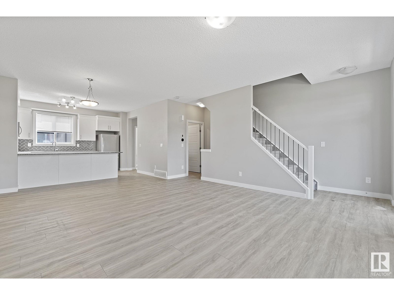 Property at #82 16903 68st NW NW image 1