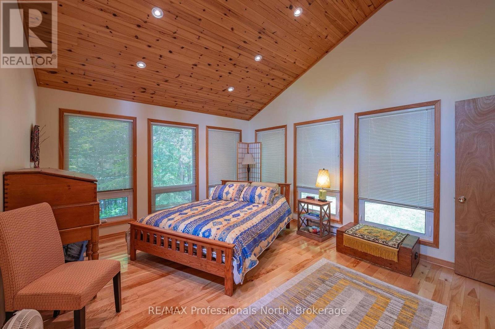 1023 Maiden Trail, Minden Hills (Anson), Ontario  K0M 2K0 - Photo 18 - X12204572
