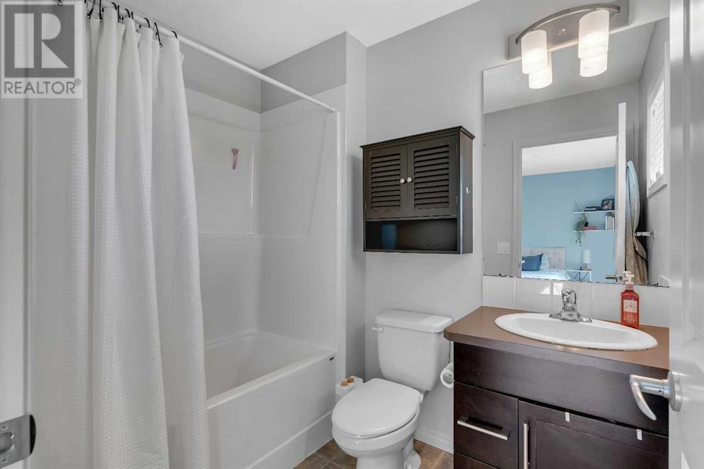 204 Cranberry Park Se, Calgary, Alberta  T3M 1R3 - Photo 18 - A2227820