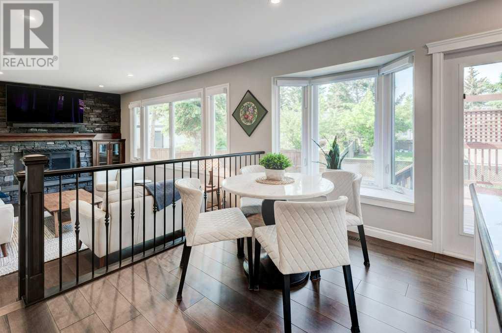 Property at 124 Oakridge Place SW image 5