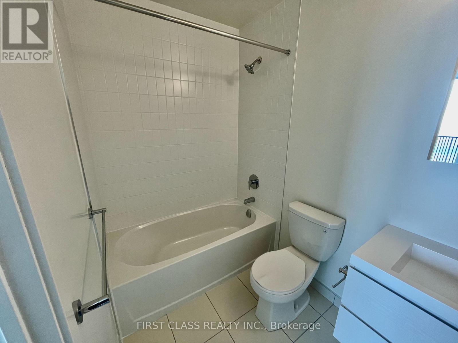 2313 - 56 Andre De Grasse Street, Markham, Ontario  L6G 0H9 - Photo 11 - N12198944