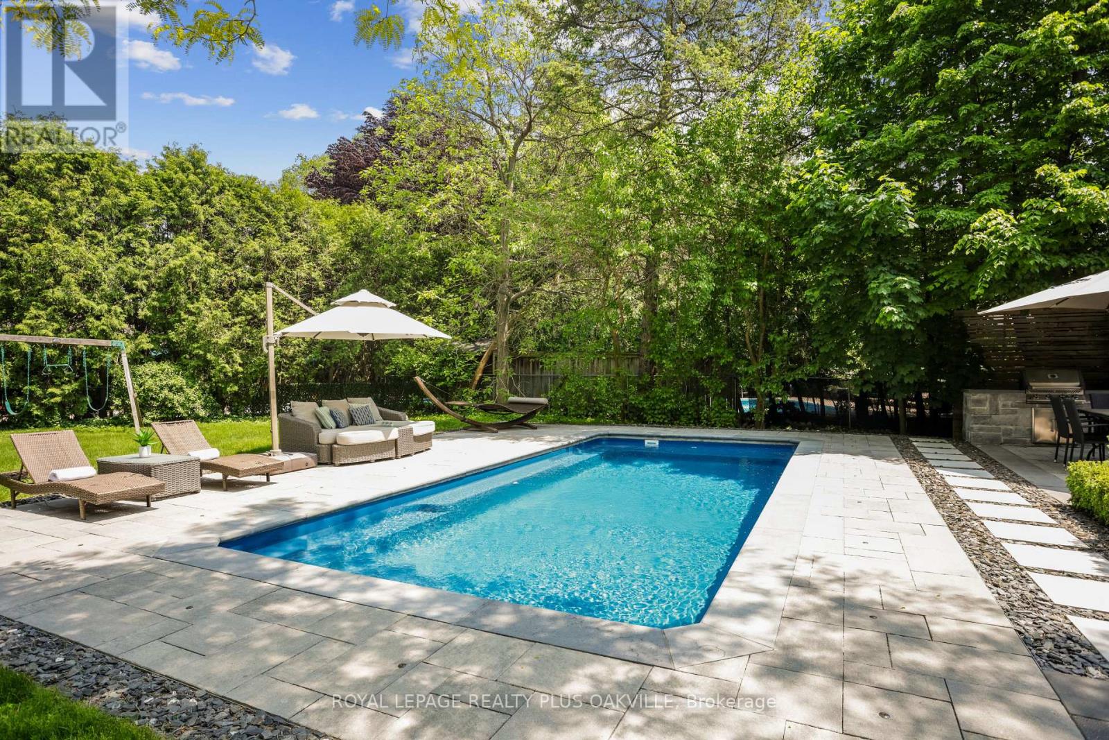 621 North Shore Boulevard E, Burlington, Ontario  L7T 1X4 - Photo 47 - W12203993