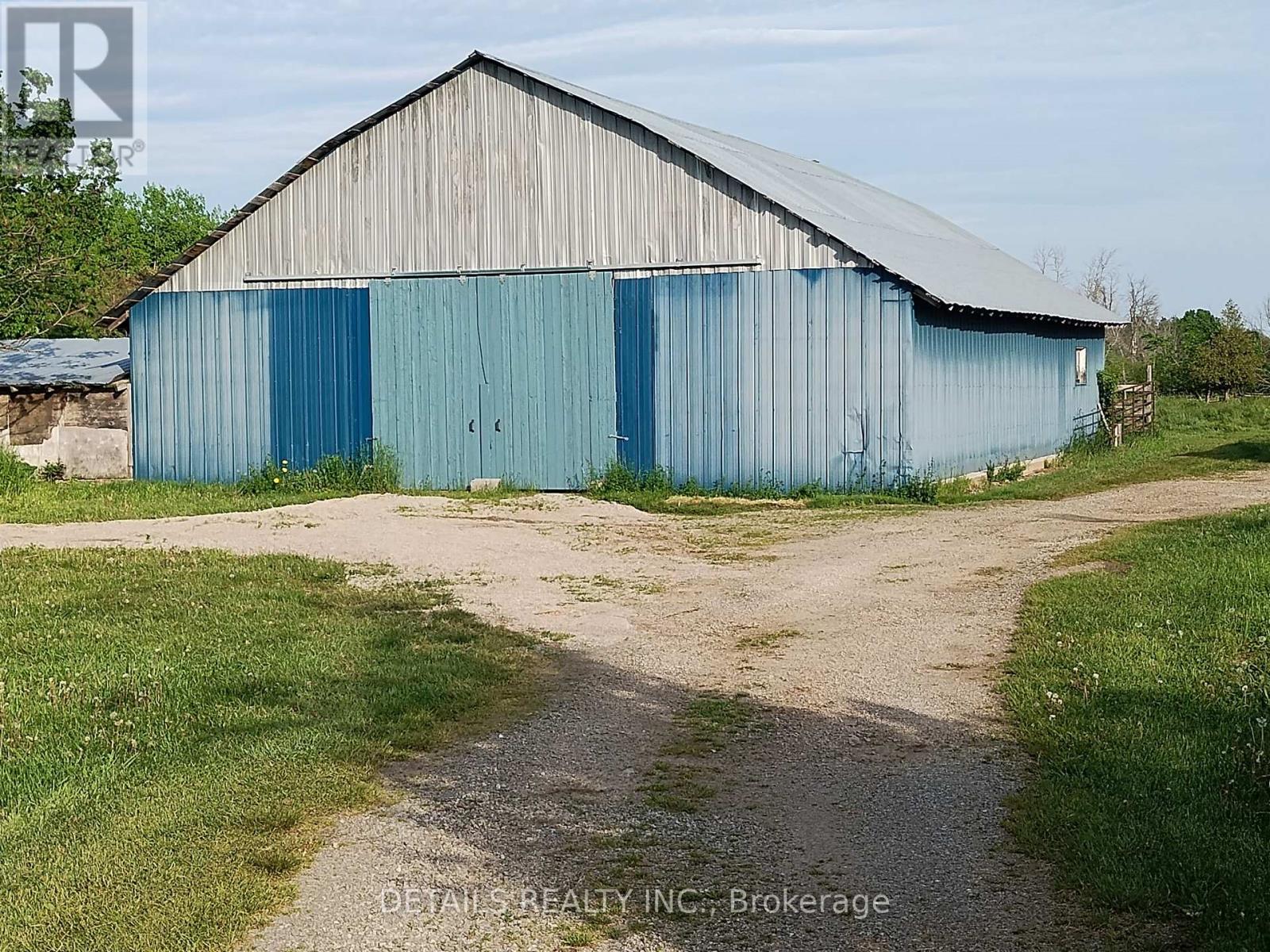 887 Macpherson Road, Montague, Ontario  K7A 4S4 - Photo 43 - X12171459